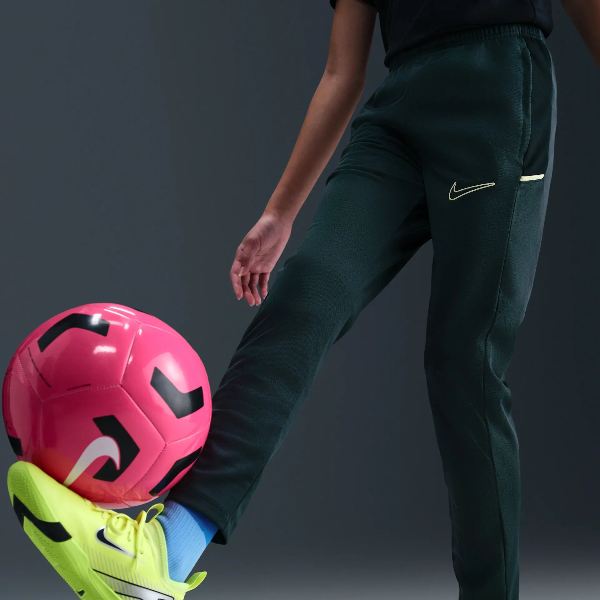 Junior Academy Training Tracksuit