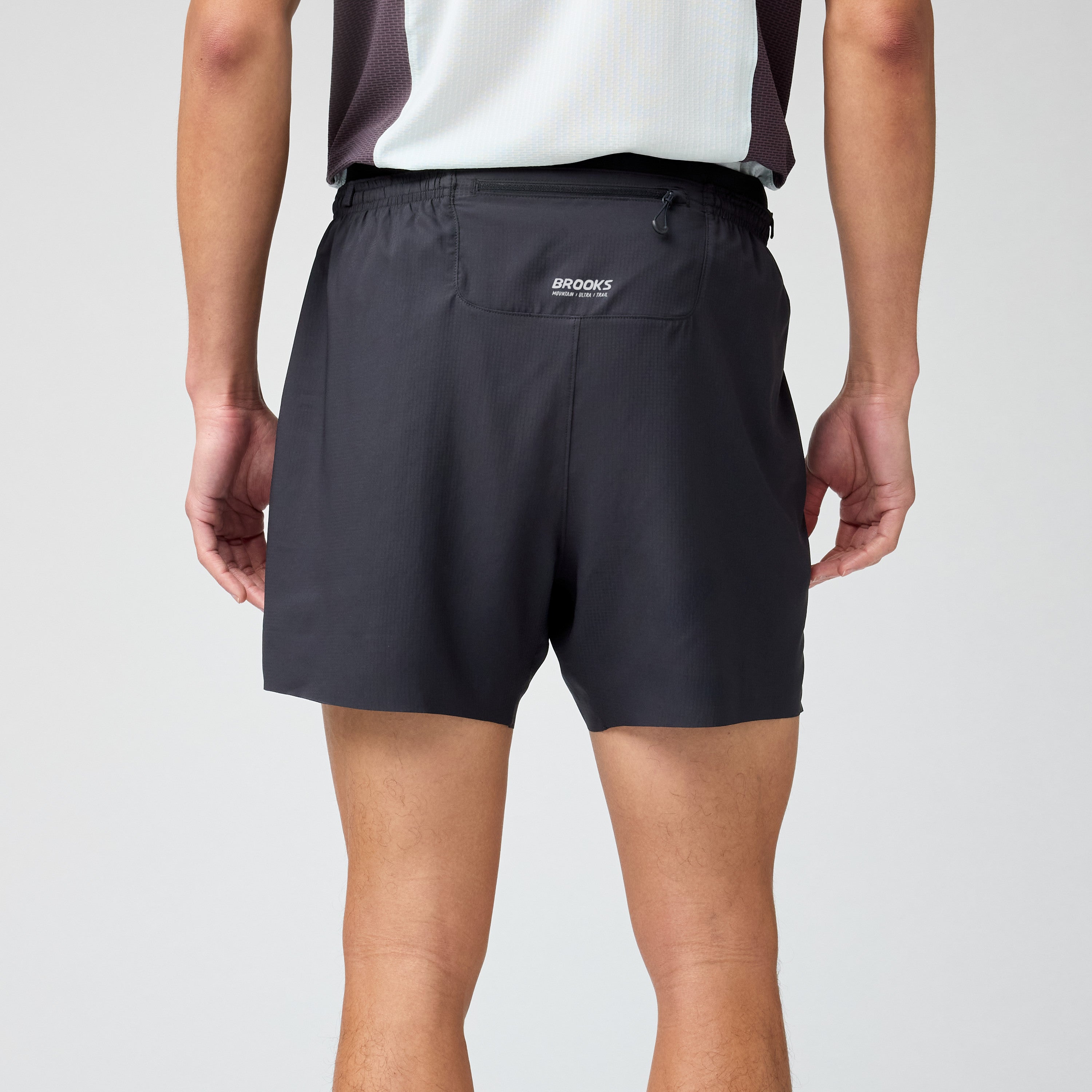 Mens Cascadia Short