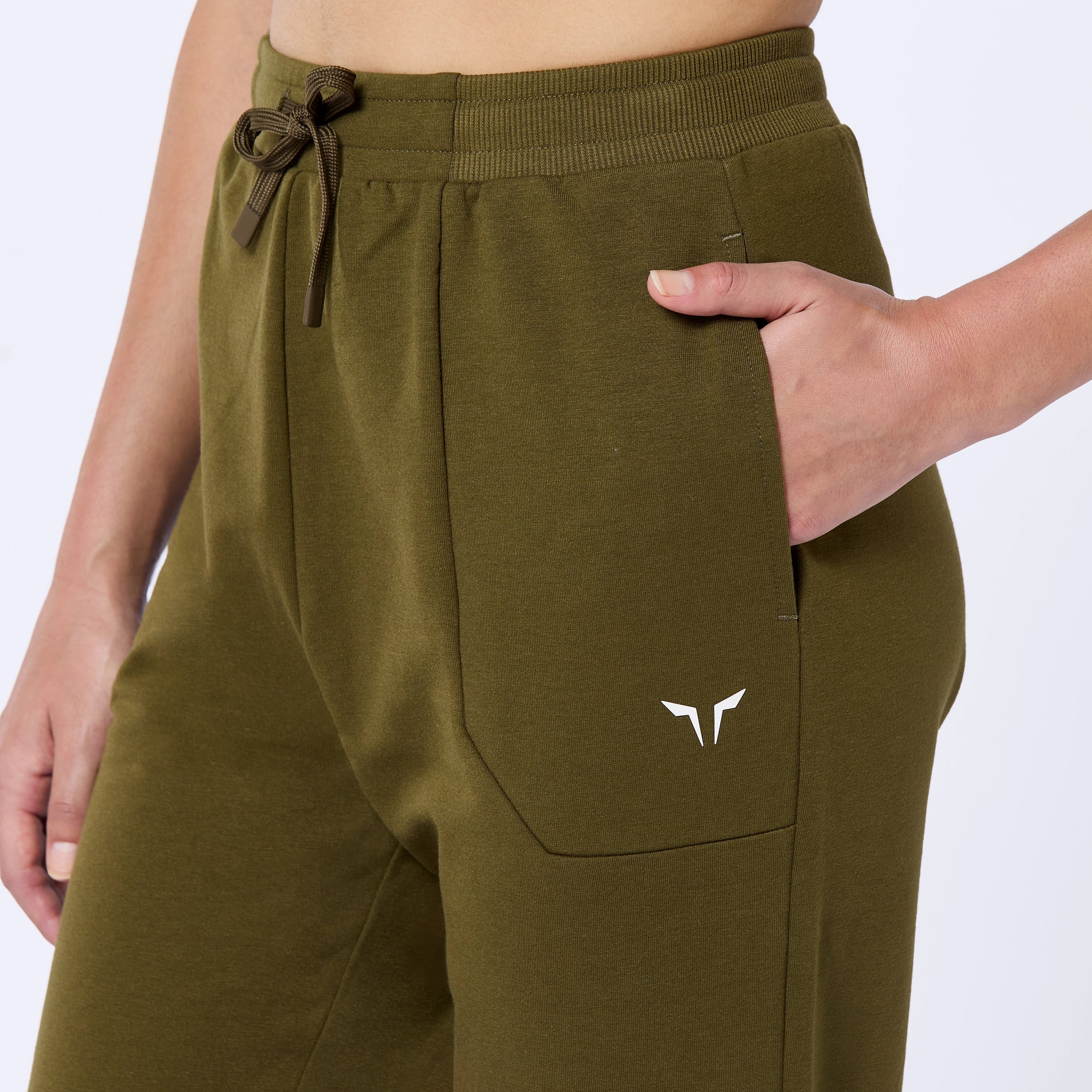 Womens Essential Tapered Joggers