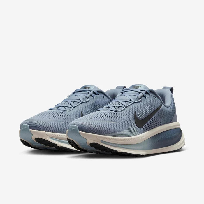 Mens Vomero 18 Running Shoe