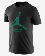 Mens Boston Celtics Essential T-Shirt
