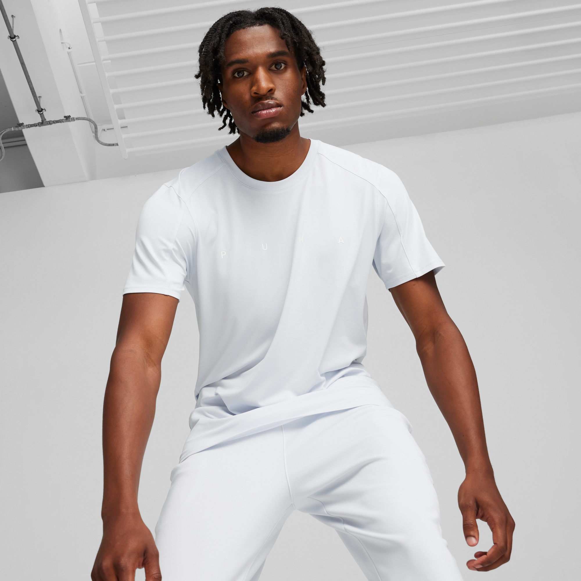 Men CloudSpun Engineerd for Strength Short Sleeve T-Shirt