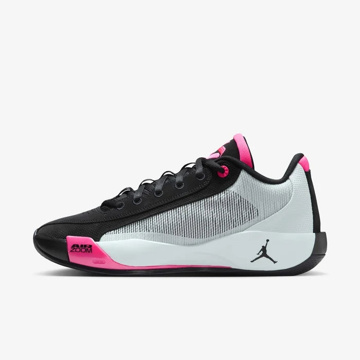 Mens Luka .77 Basketball Shoe