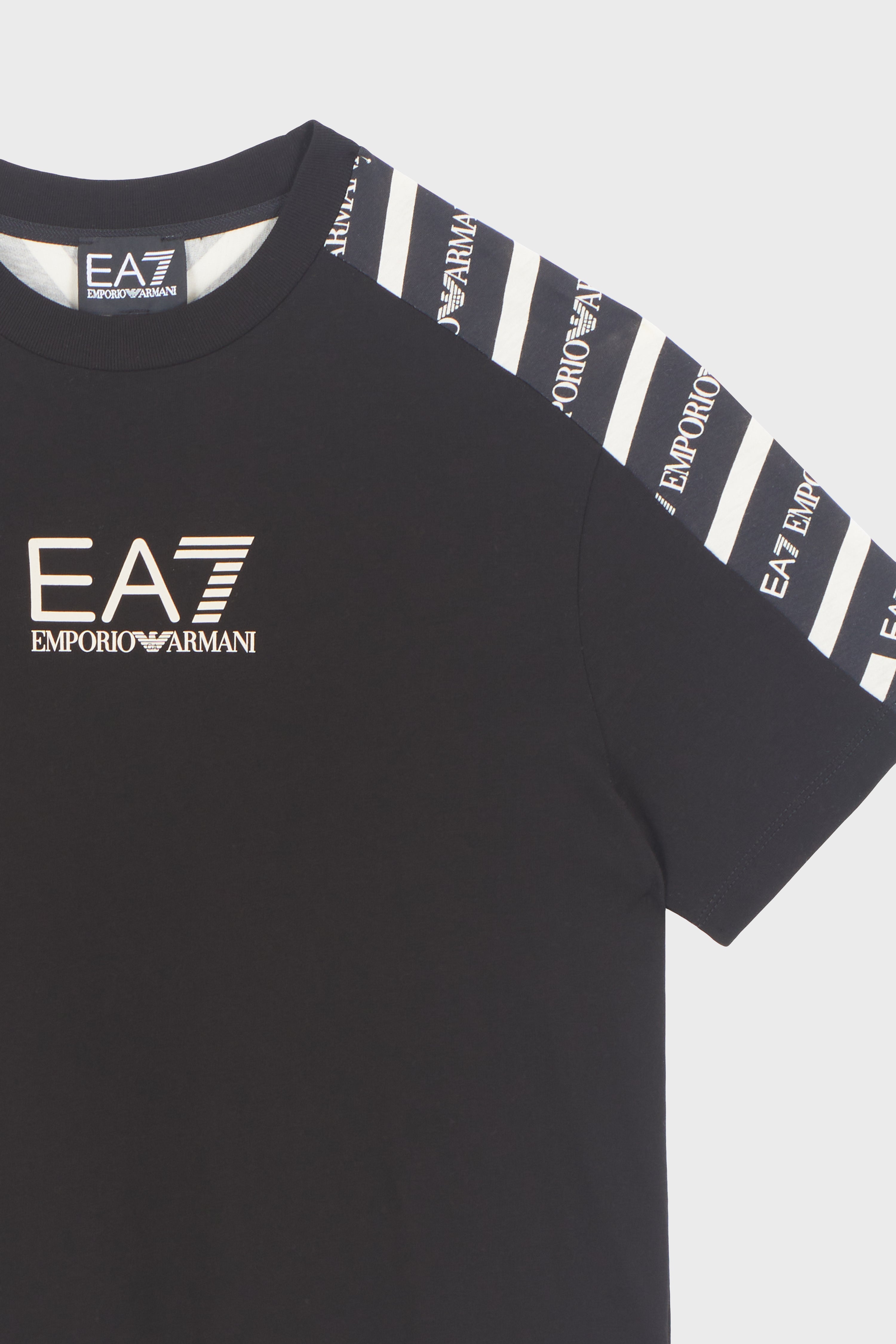 Boys Train Graphic Series Monogram short sleeve T-Shirt