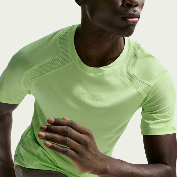 Mens Dri-Fit Advantage Pro Fitted Short Sleeve T-Shirt