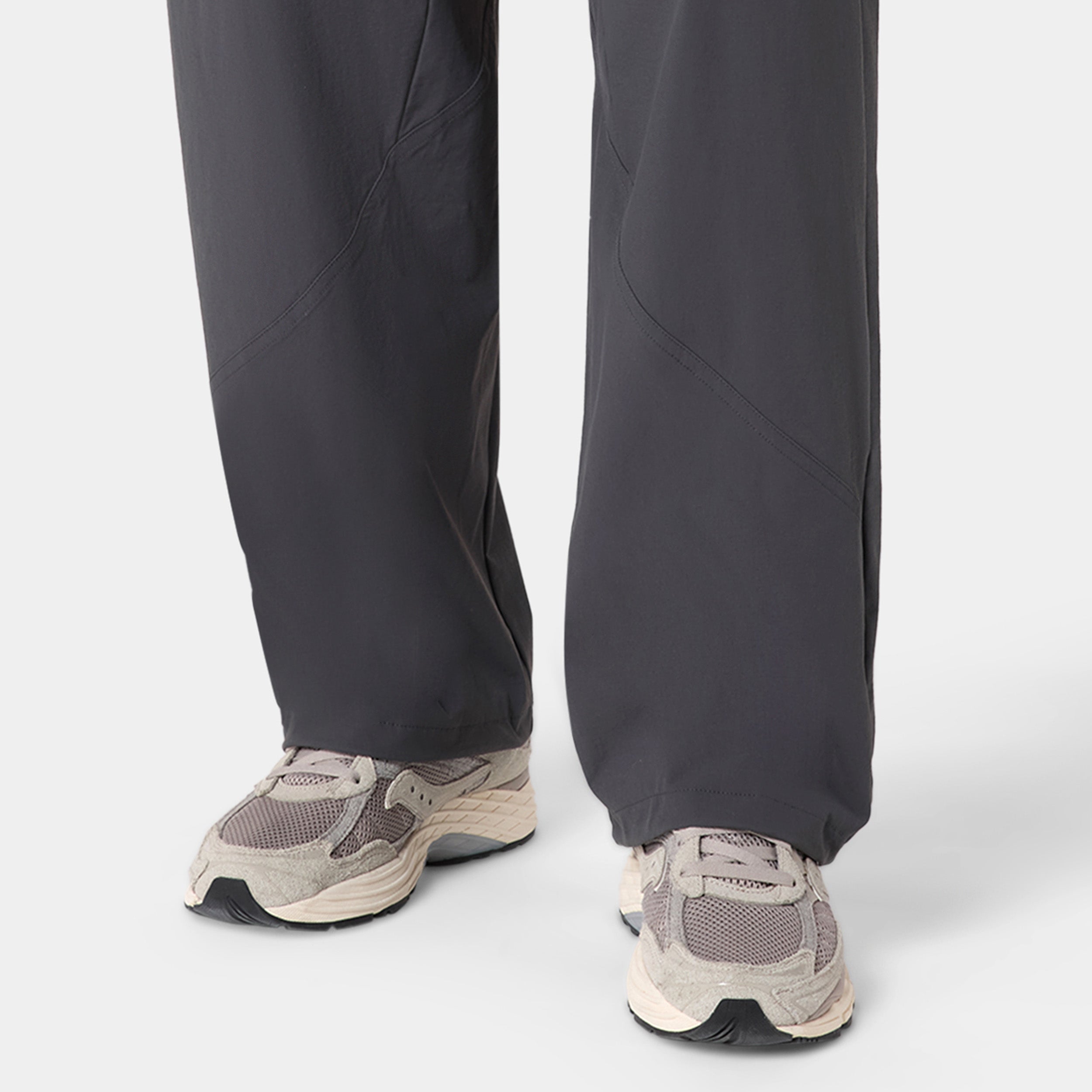 Mens Off Duty Woven Track Pant