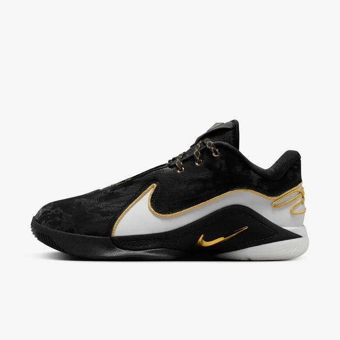 Mens Lebron XXII BHM Basketball Shoe