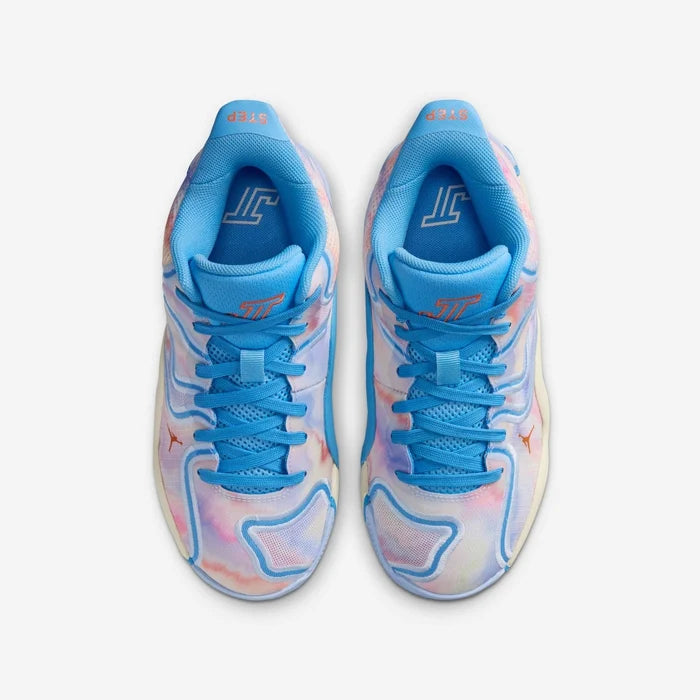 Junior Tatum 3 Basketball Shoe