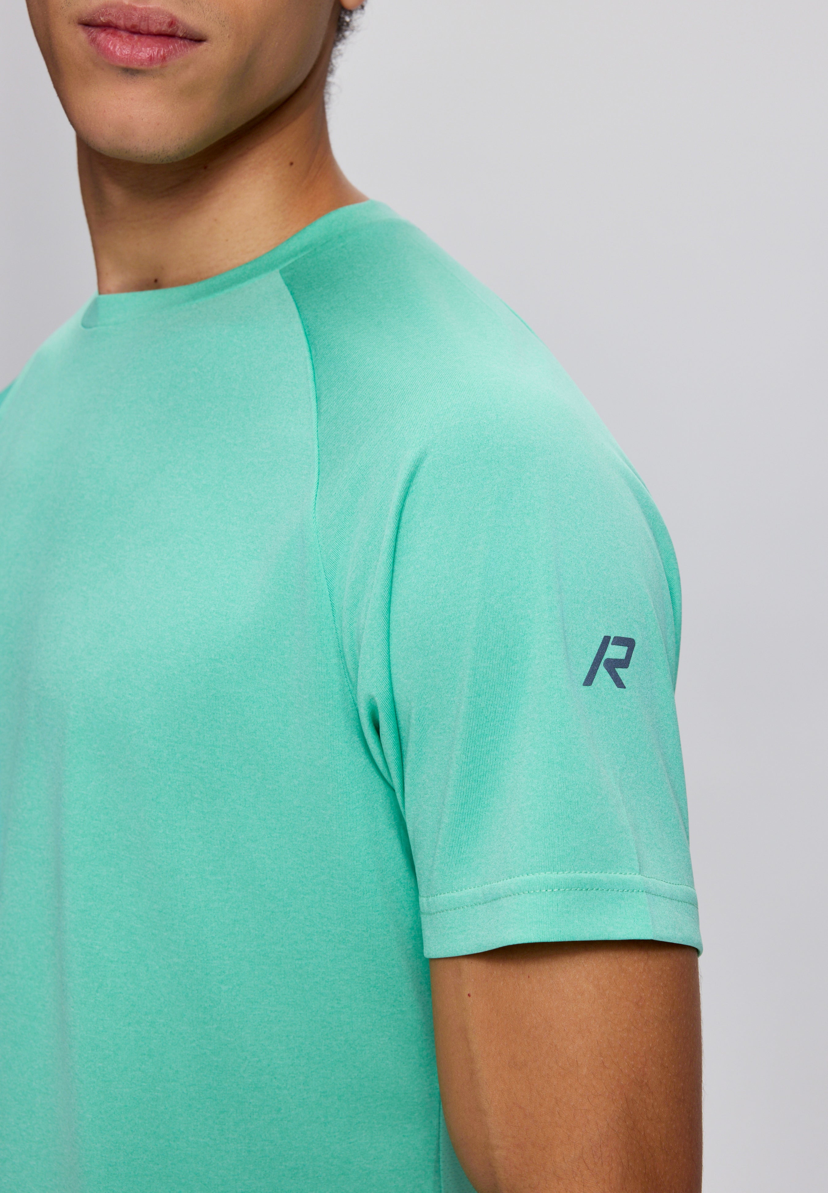 Mens Maavesi Performance Short Sleeve T-Shirt