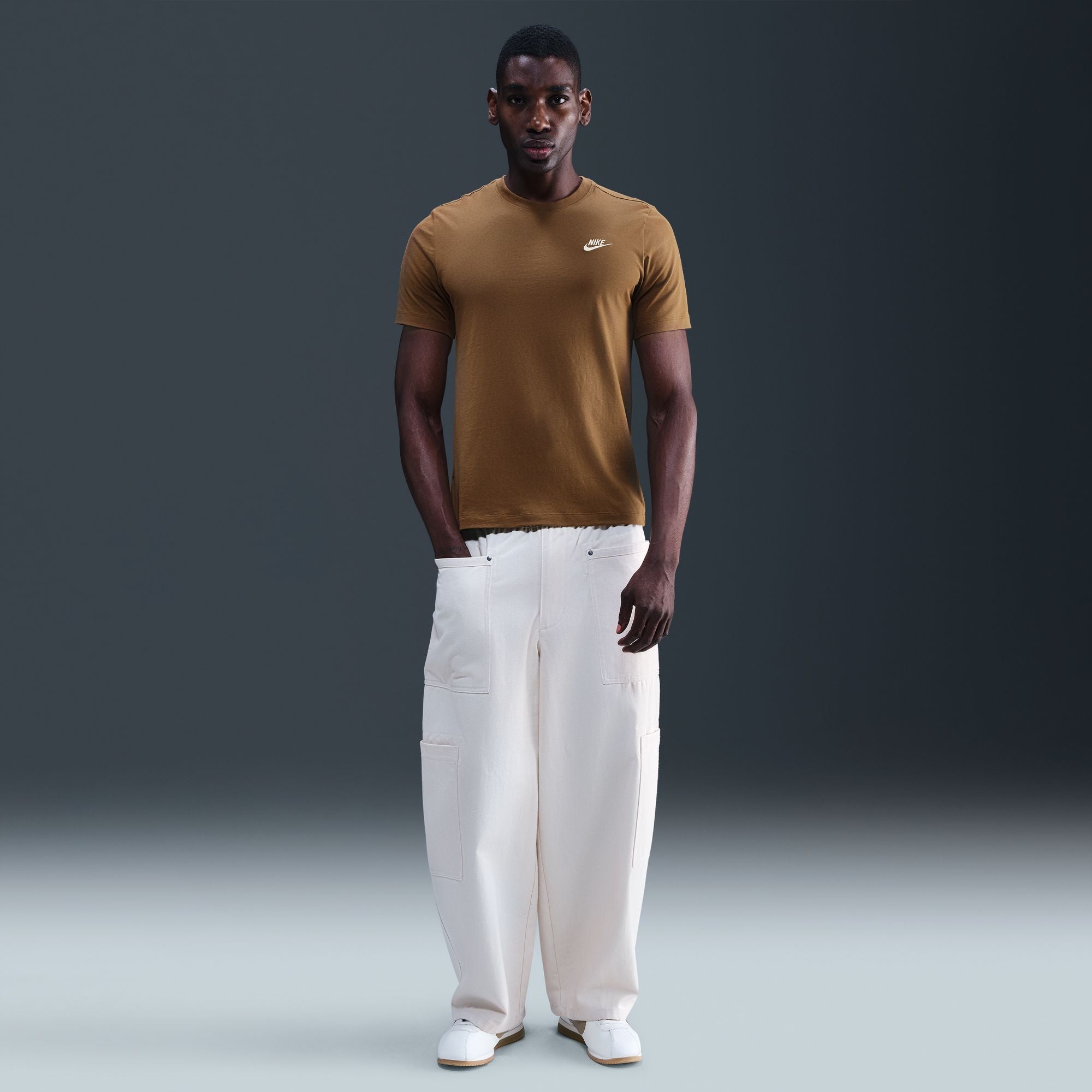 Mens Sportswear Club Short Sleeve T-Shirt