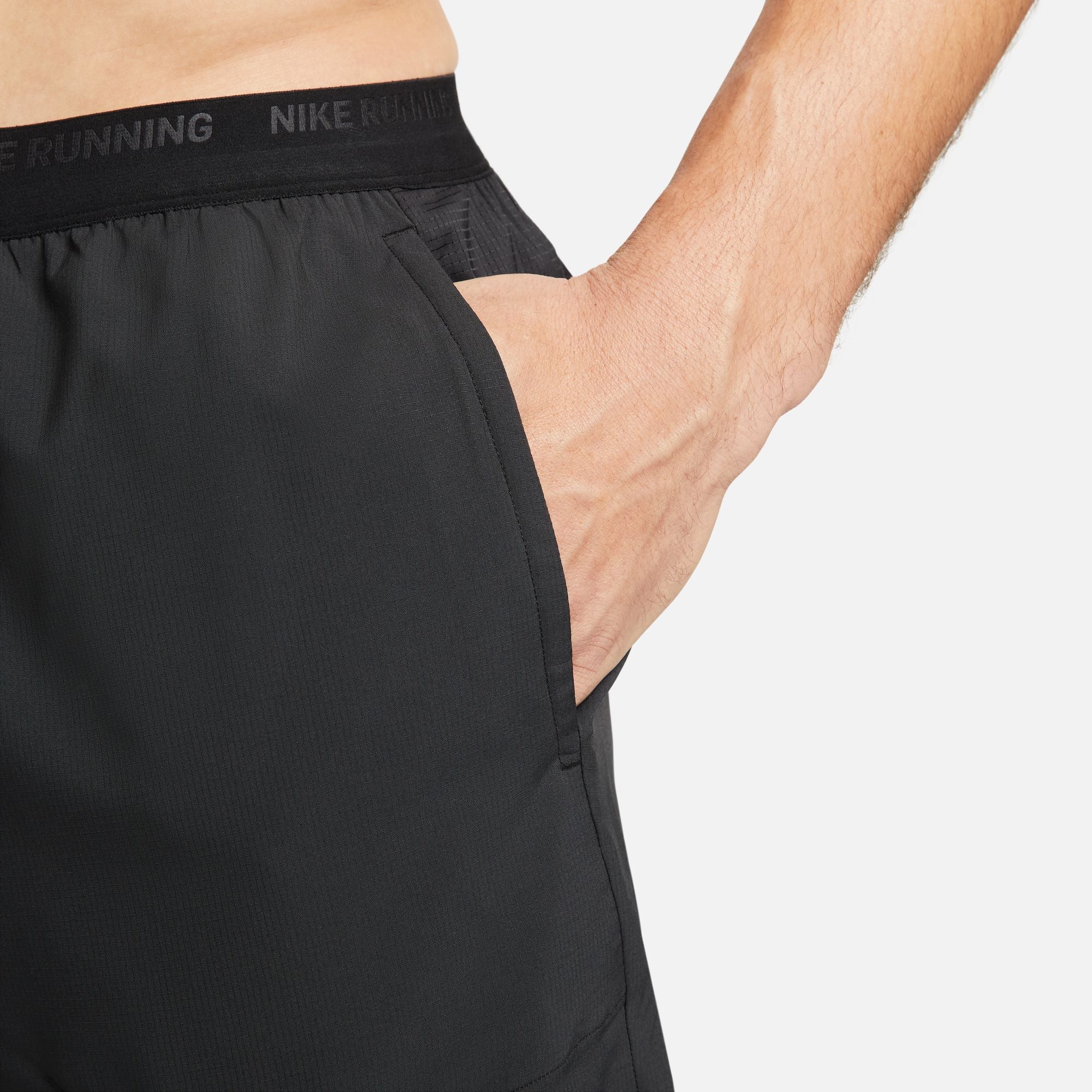 Mens Dri-Fit Stride 7 Inch Short