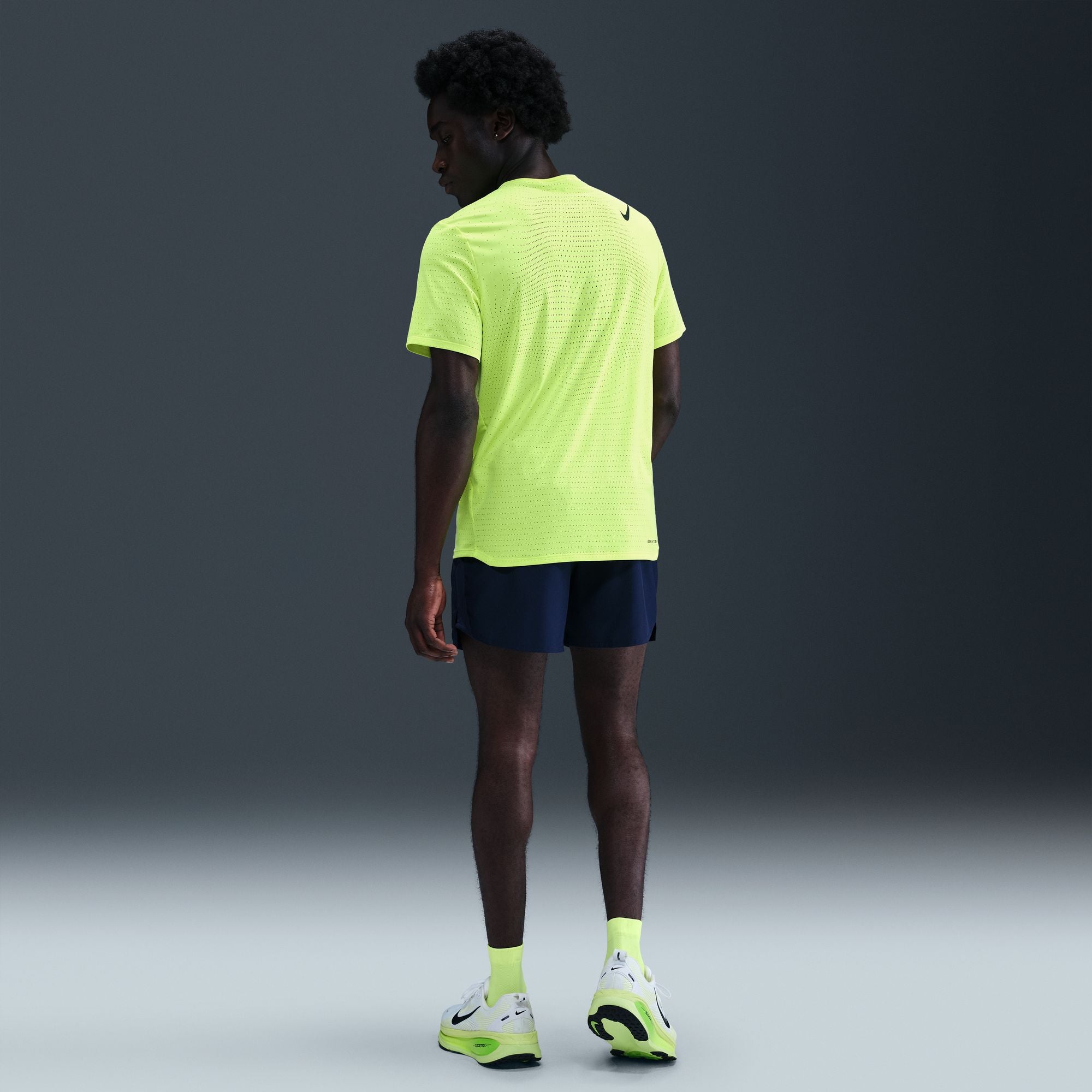 Mens Dri-Fit Advantage Aeroswift Short Sleeve T-Shirt