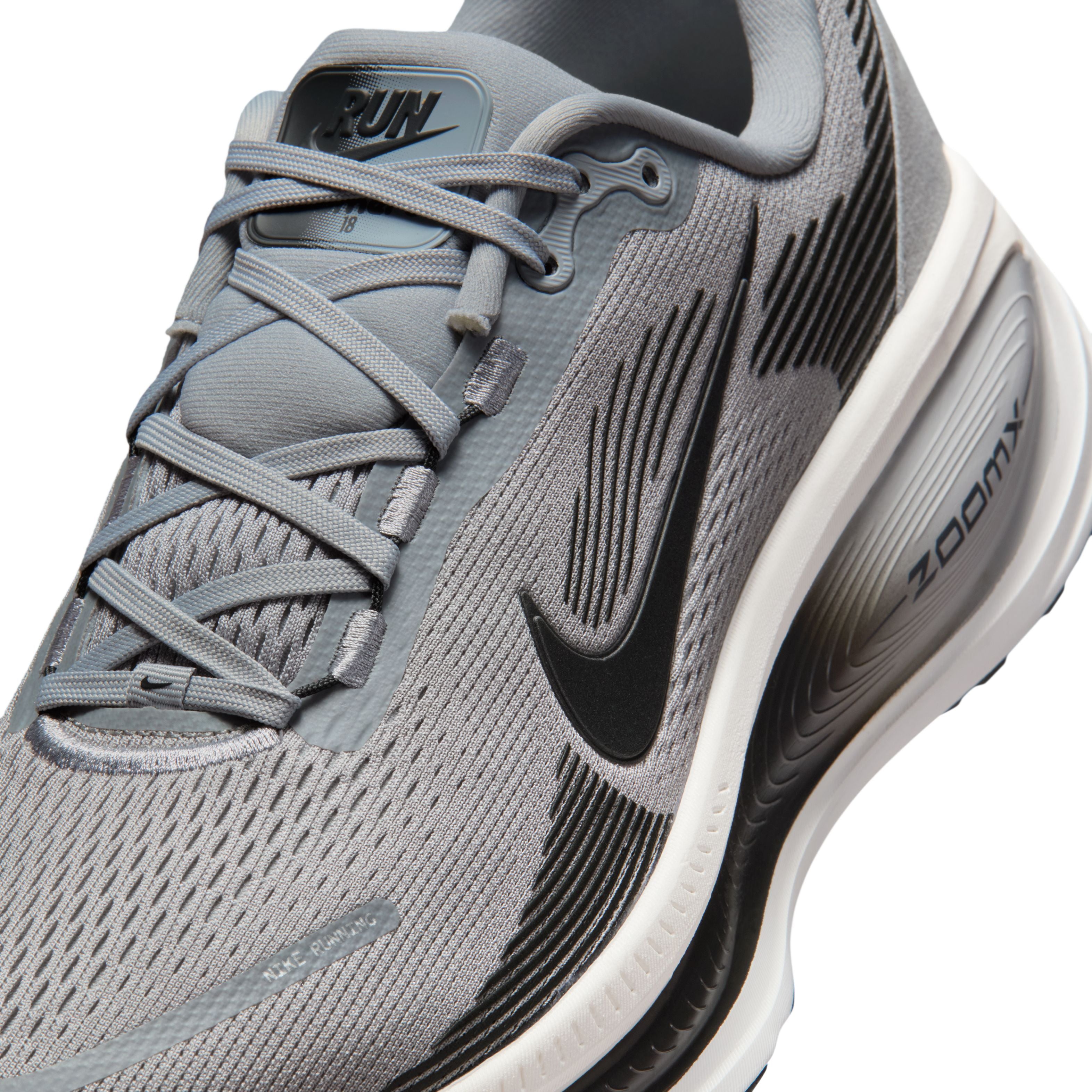 Mens Vomero 18 Running Shoe