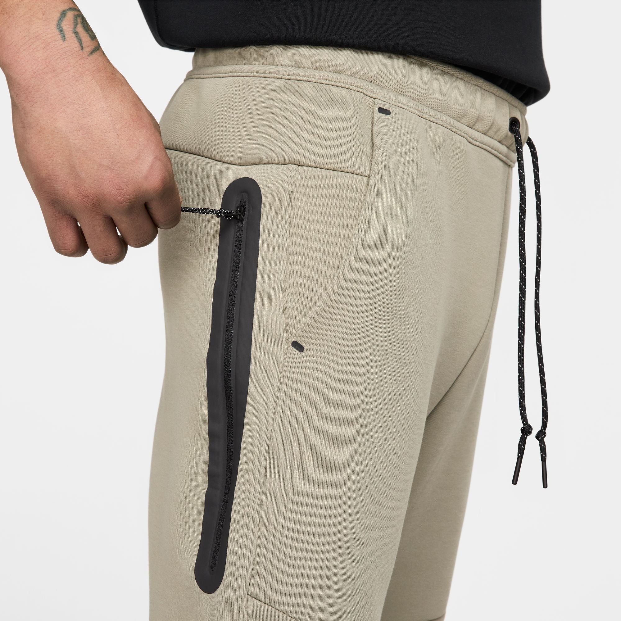 Mens Tech Fleece Jogger