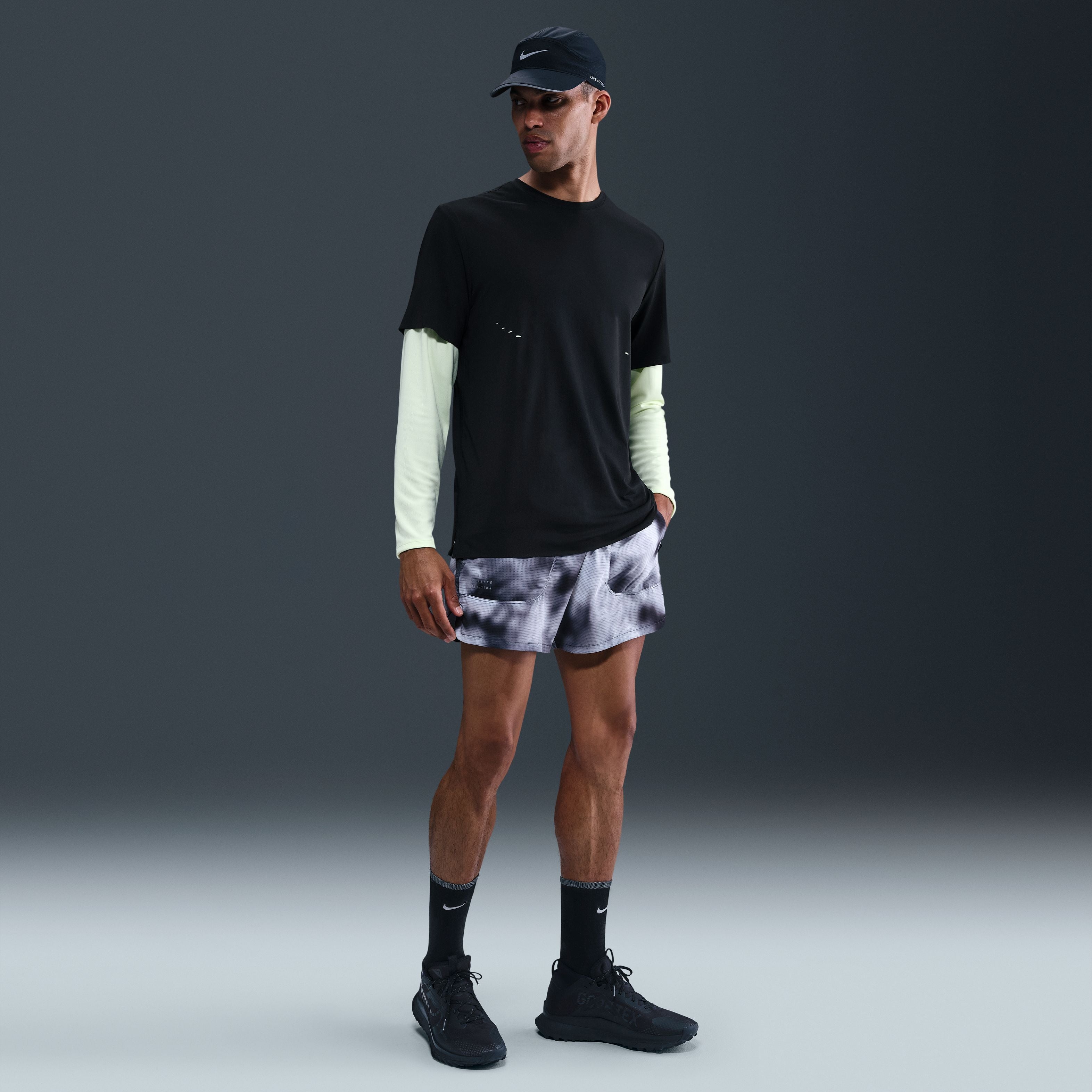 Mens Dri-Fit Advantage Run Pinnacle Short Sleeve T-Shirt