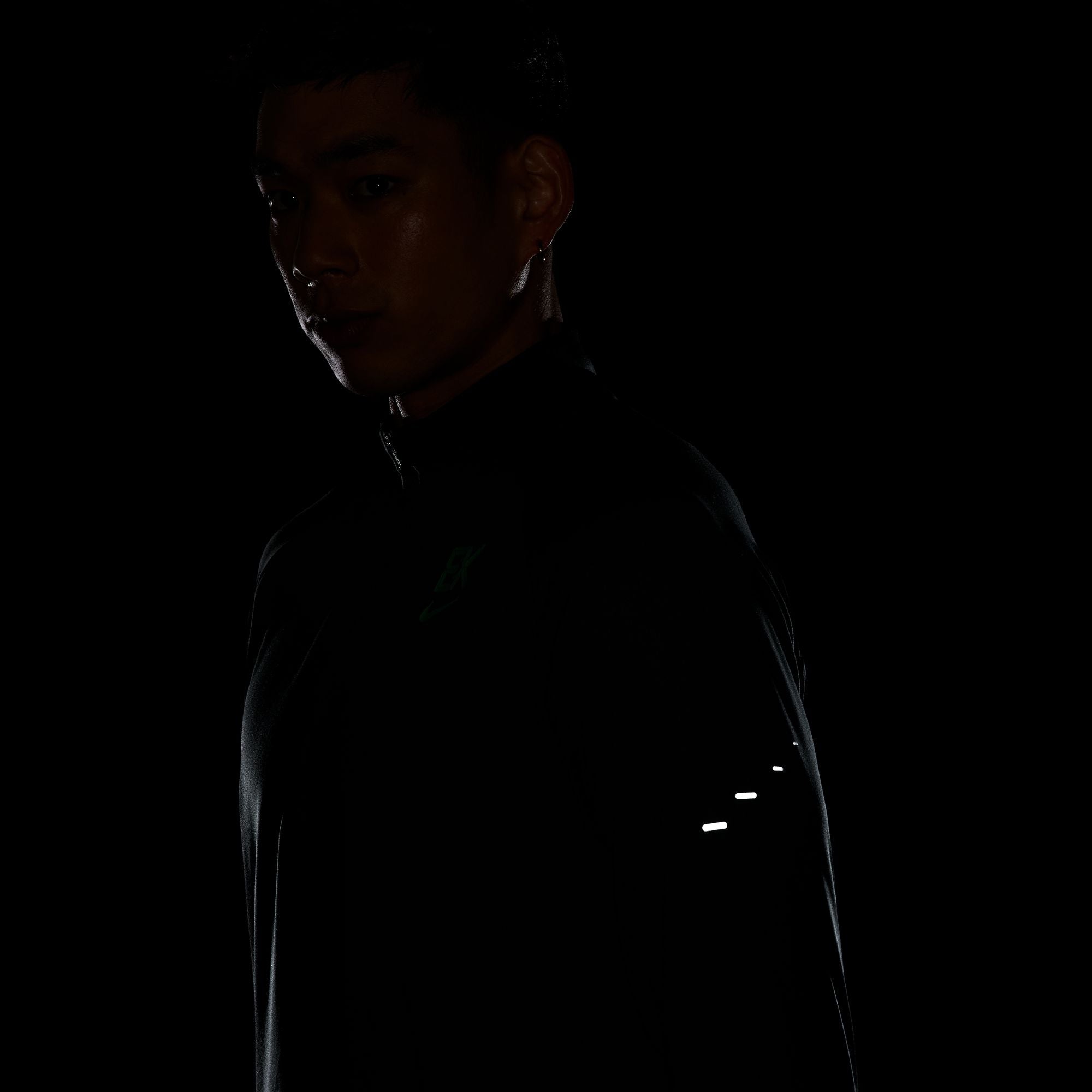 Mens Dri-Fit Stride Kipchoge Half Zip Midlayer