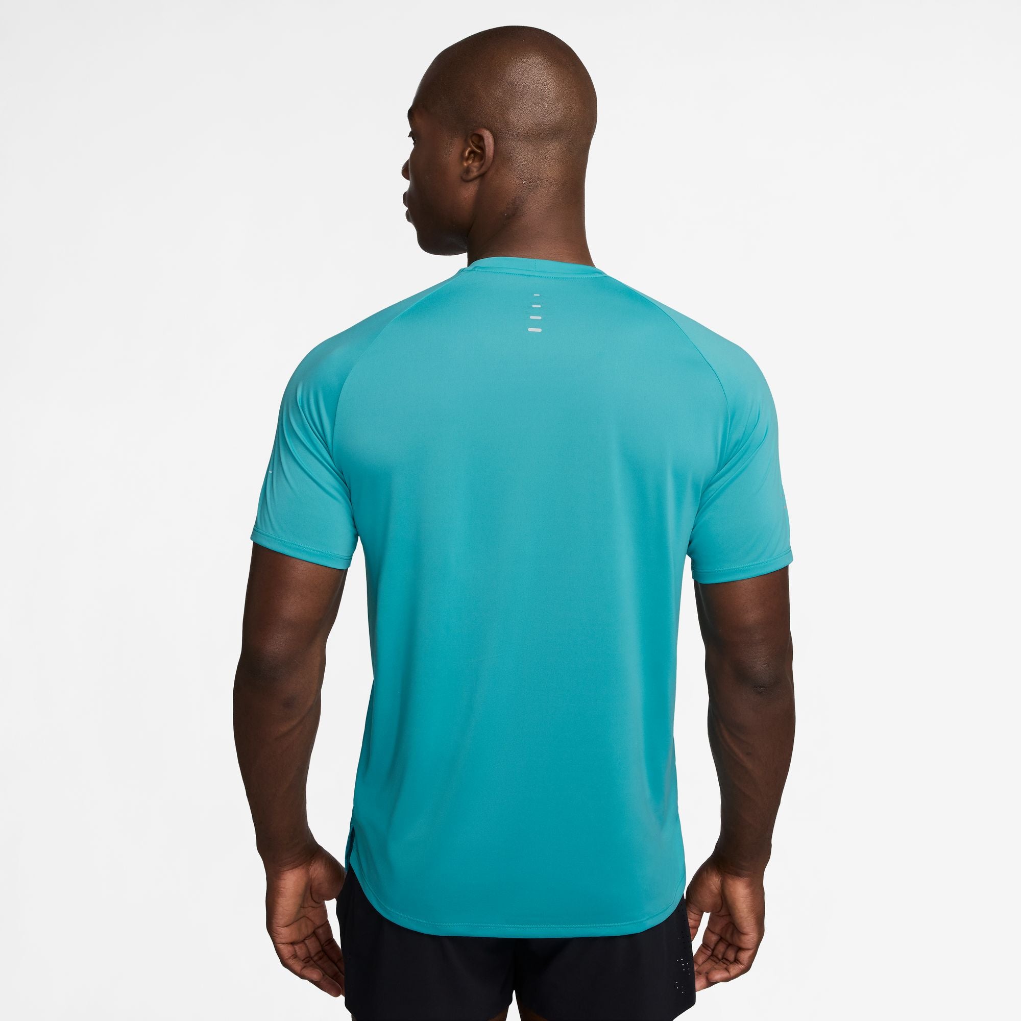 Mens Dri-Fit Advantage Stride Short Sleeve T-Shirt