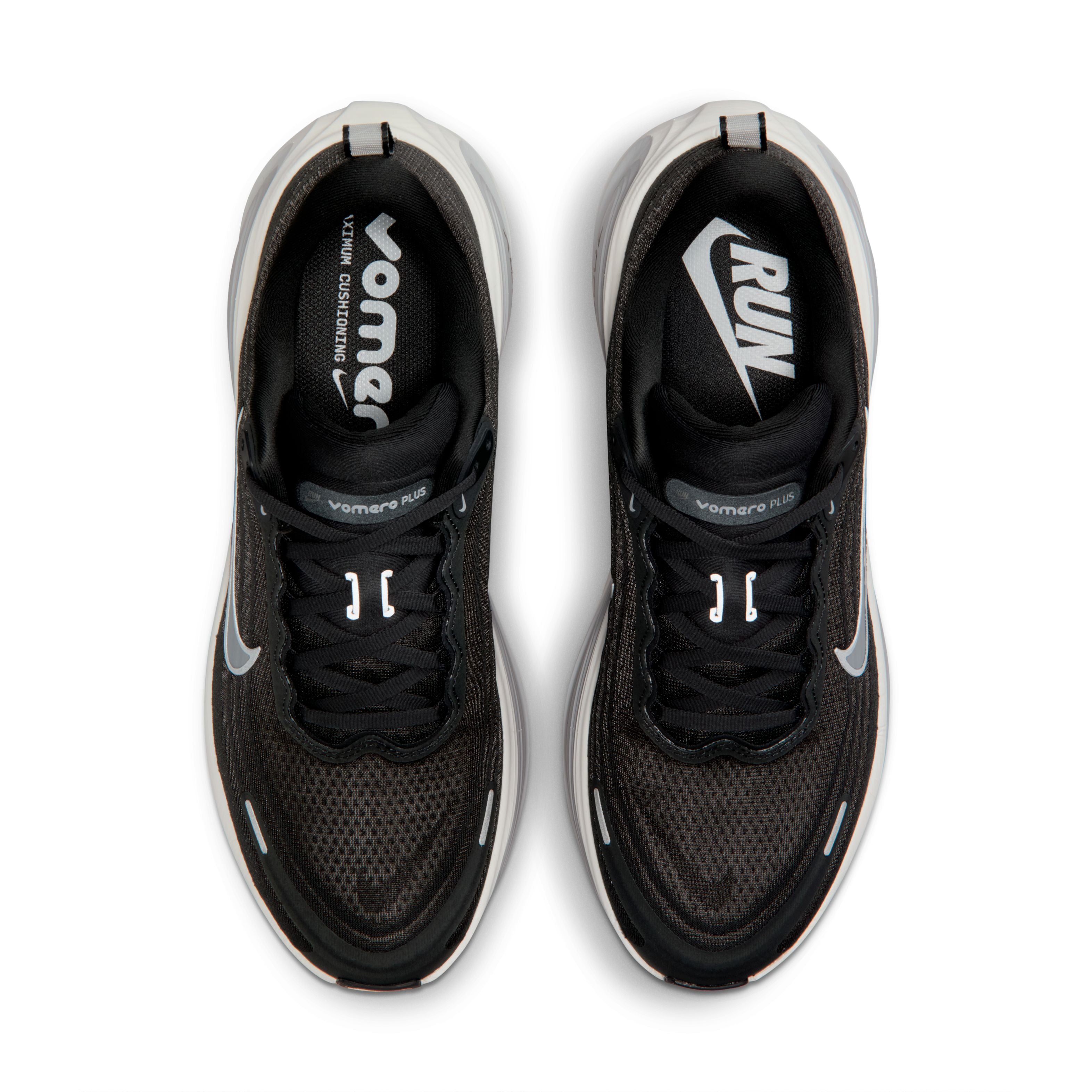 Mens Vomero Plus Running Shoe