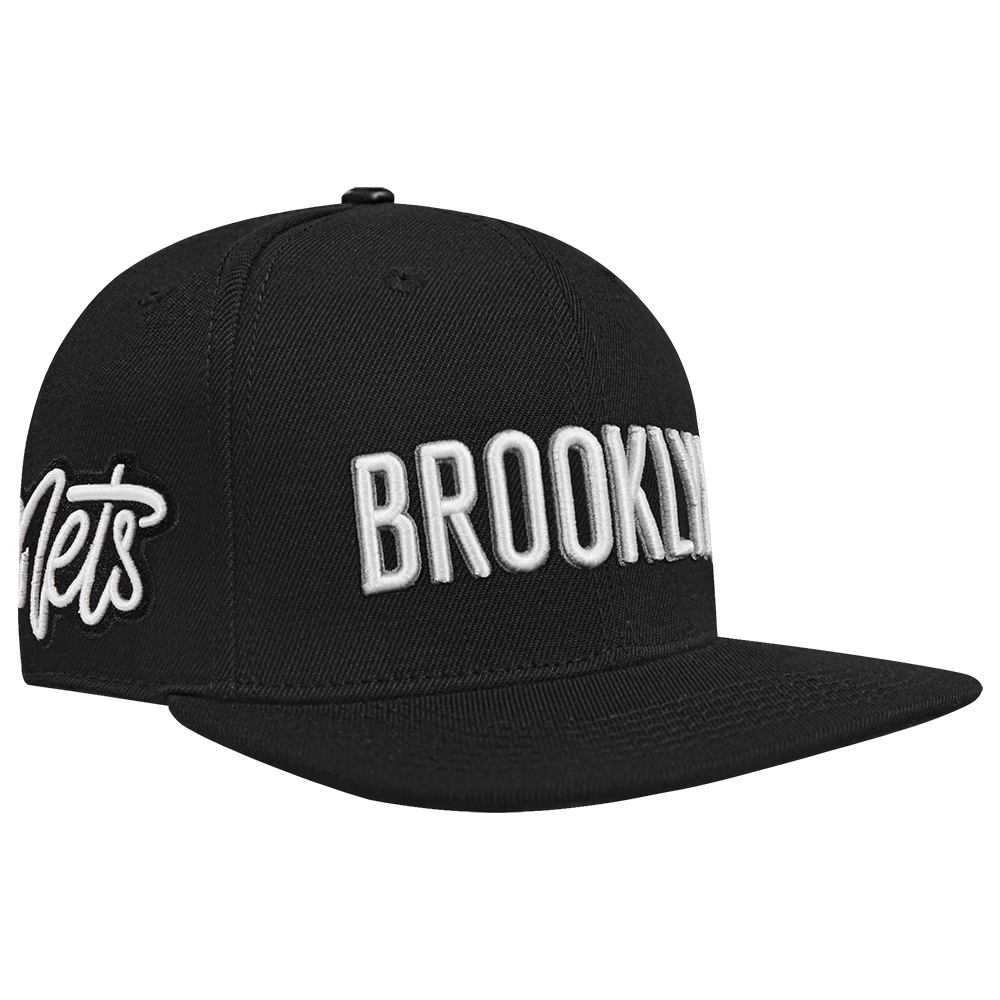 Mens Brooklyn Nets Wingspan Snapback Cap