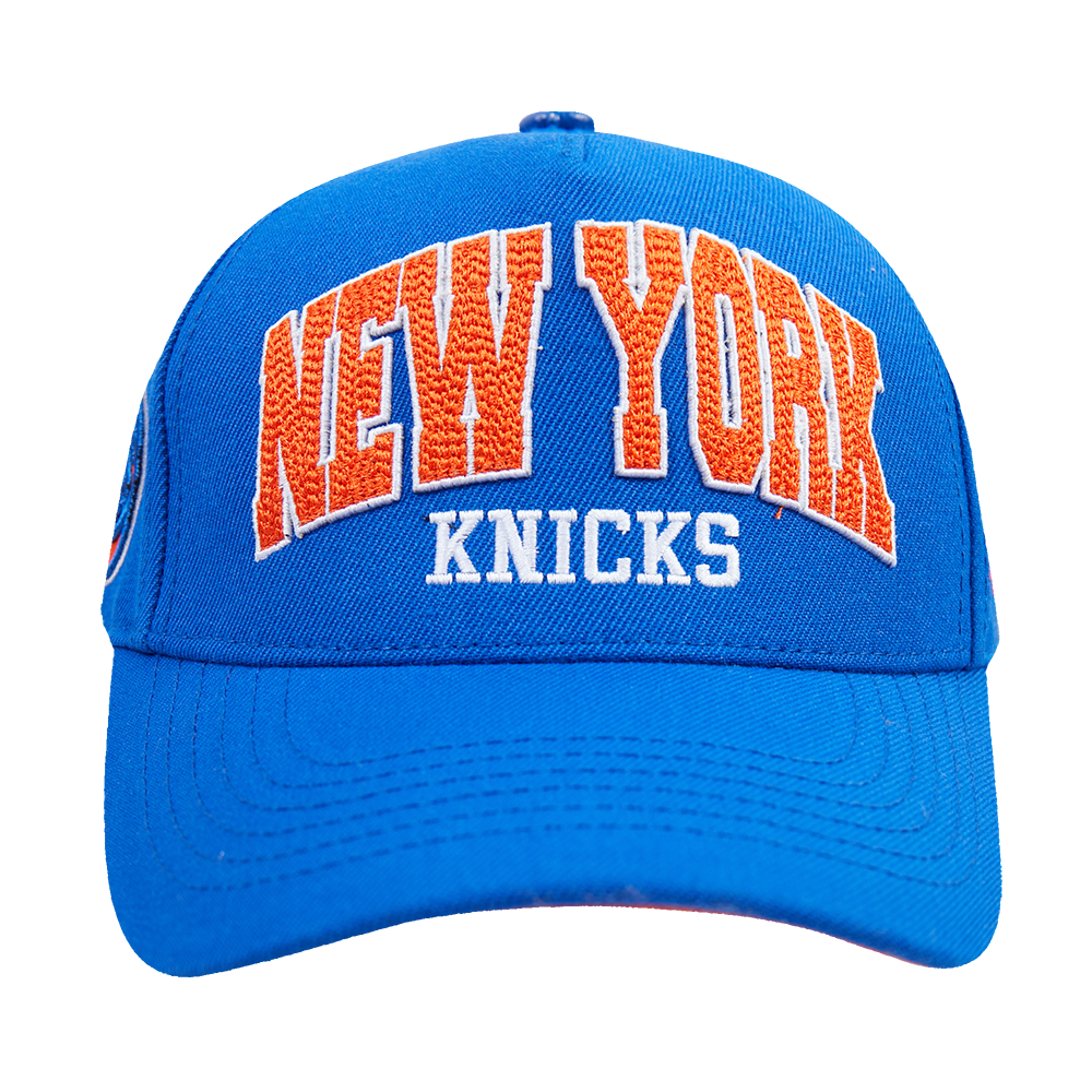 New York Knicks City Arch Snapback Cap