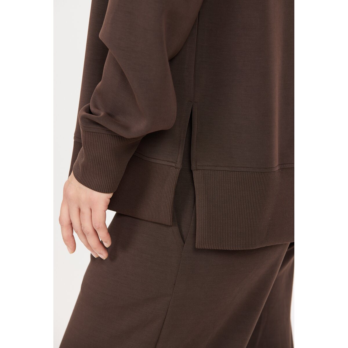 Womens Yoga Yunes Turtleneck