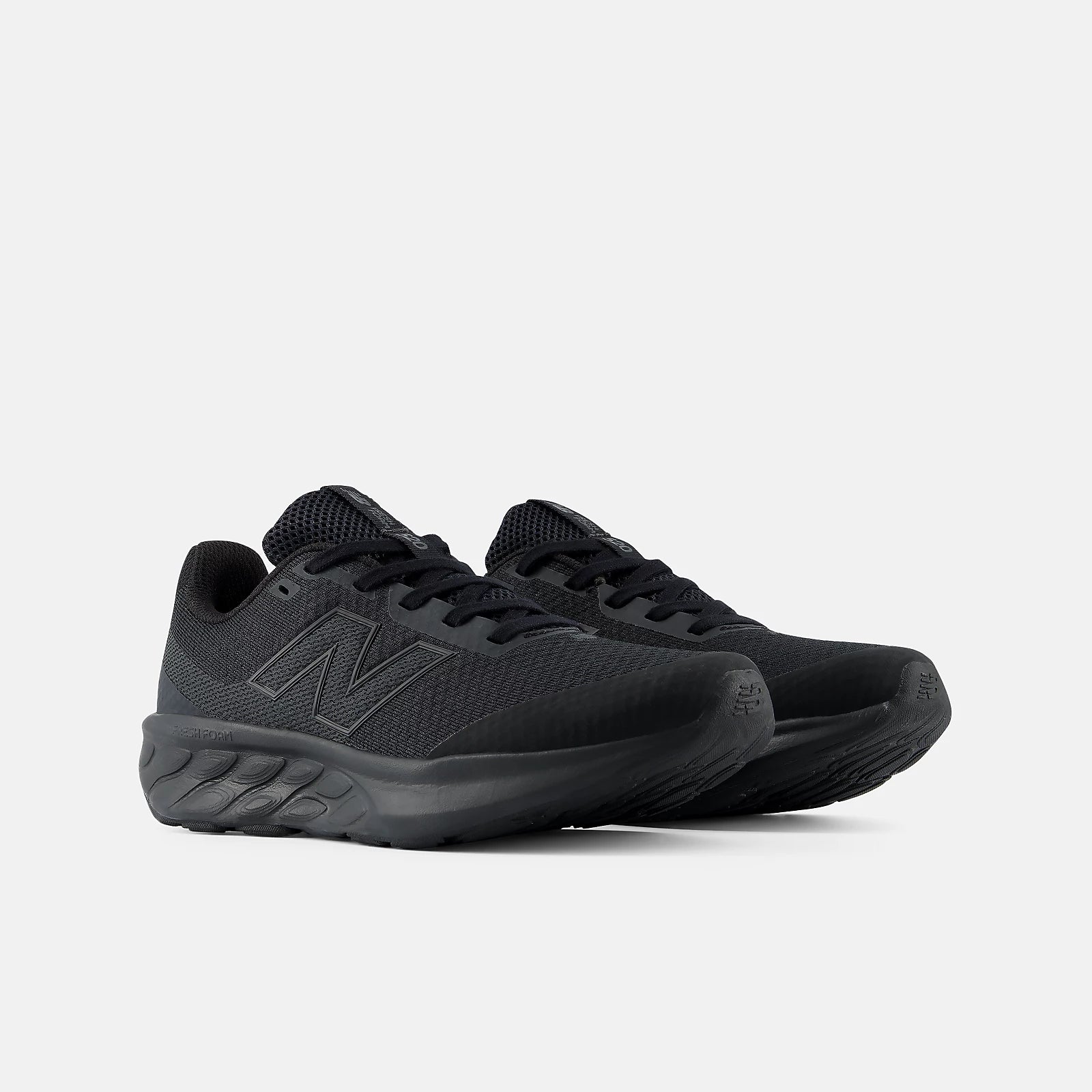 Junior 520 V9 Running Shoe