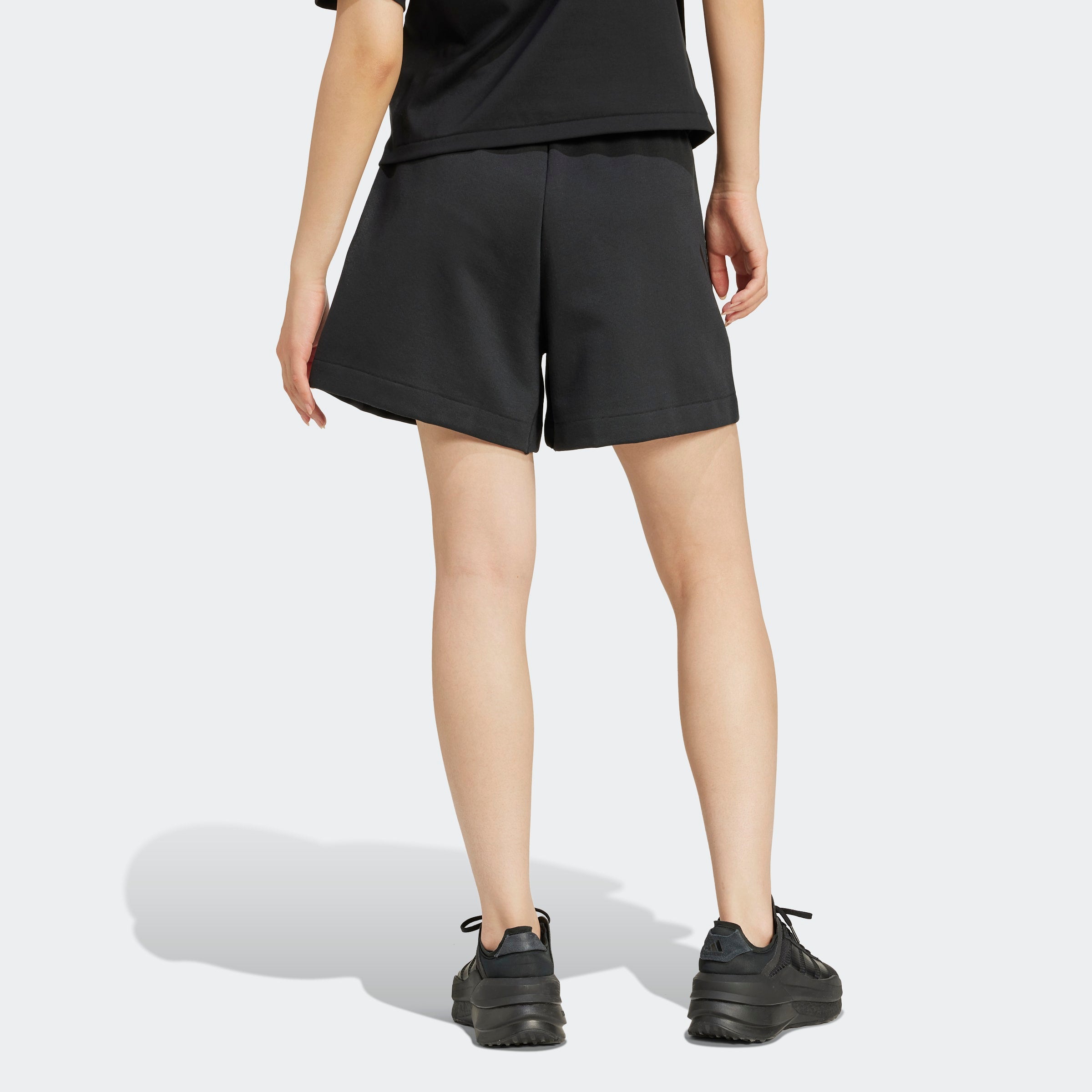 Womens Z.N.E Shorts