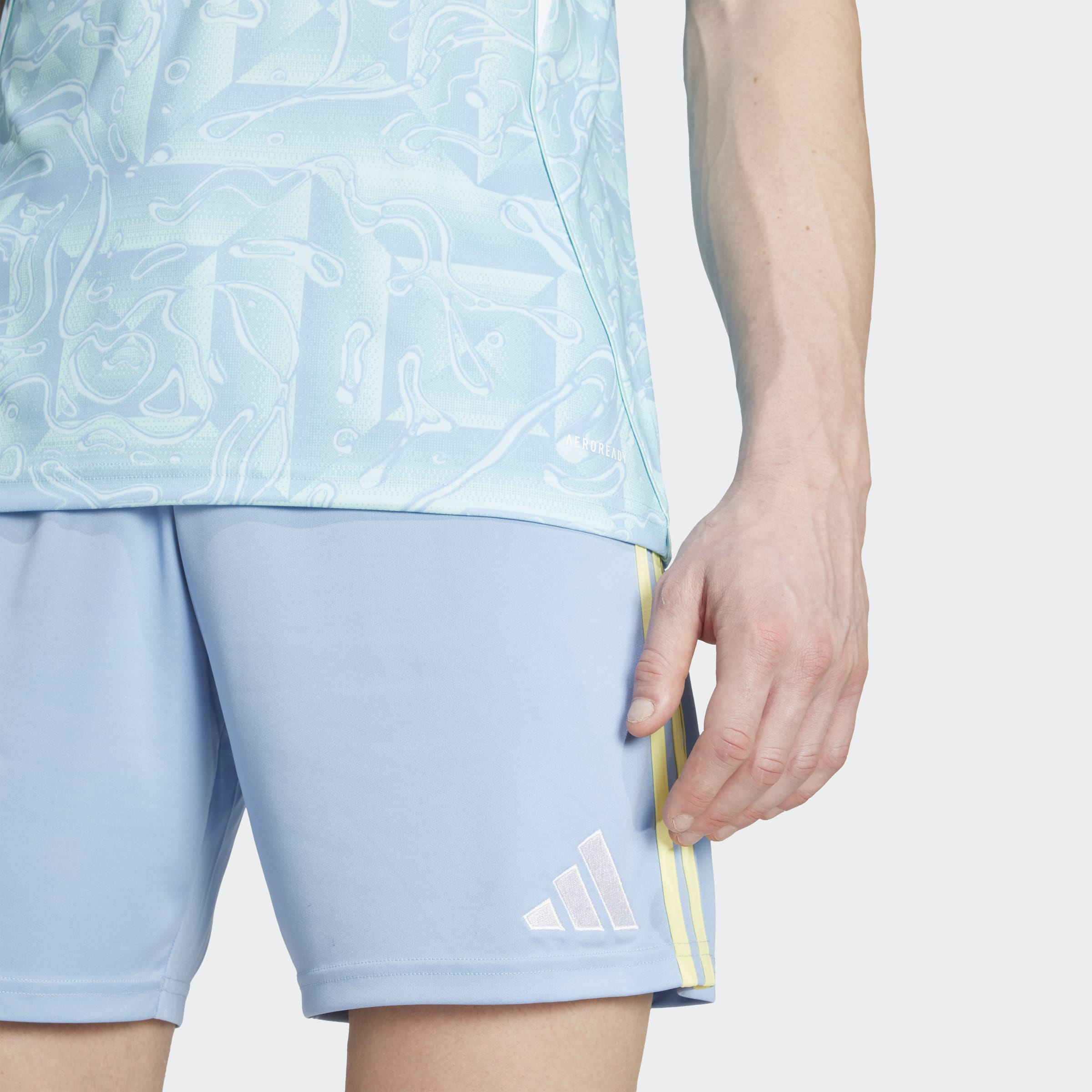 Mens Juventus Away 25/26 Replica Shorts