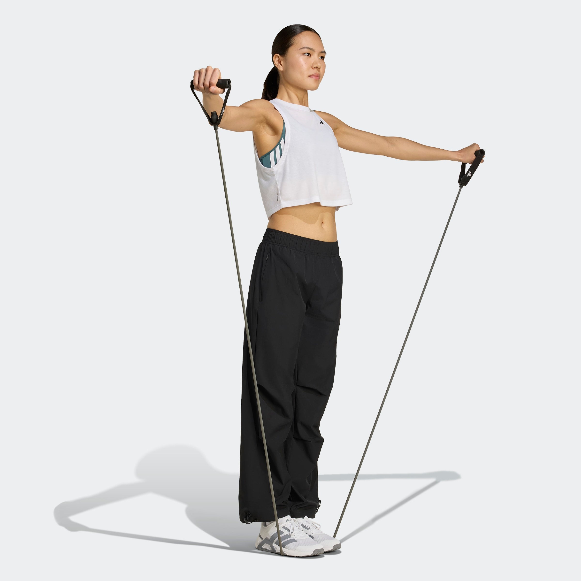 Womens Workout Essentials Woven Training Pants