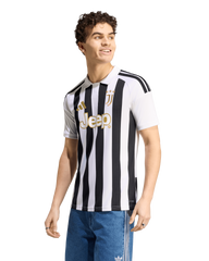 Mens Juventus Home 26/27 Replica Jersey