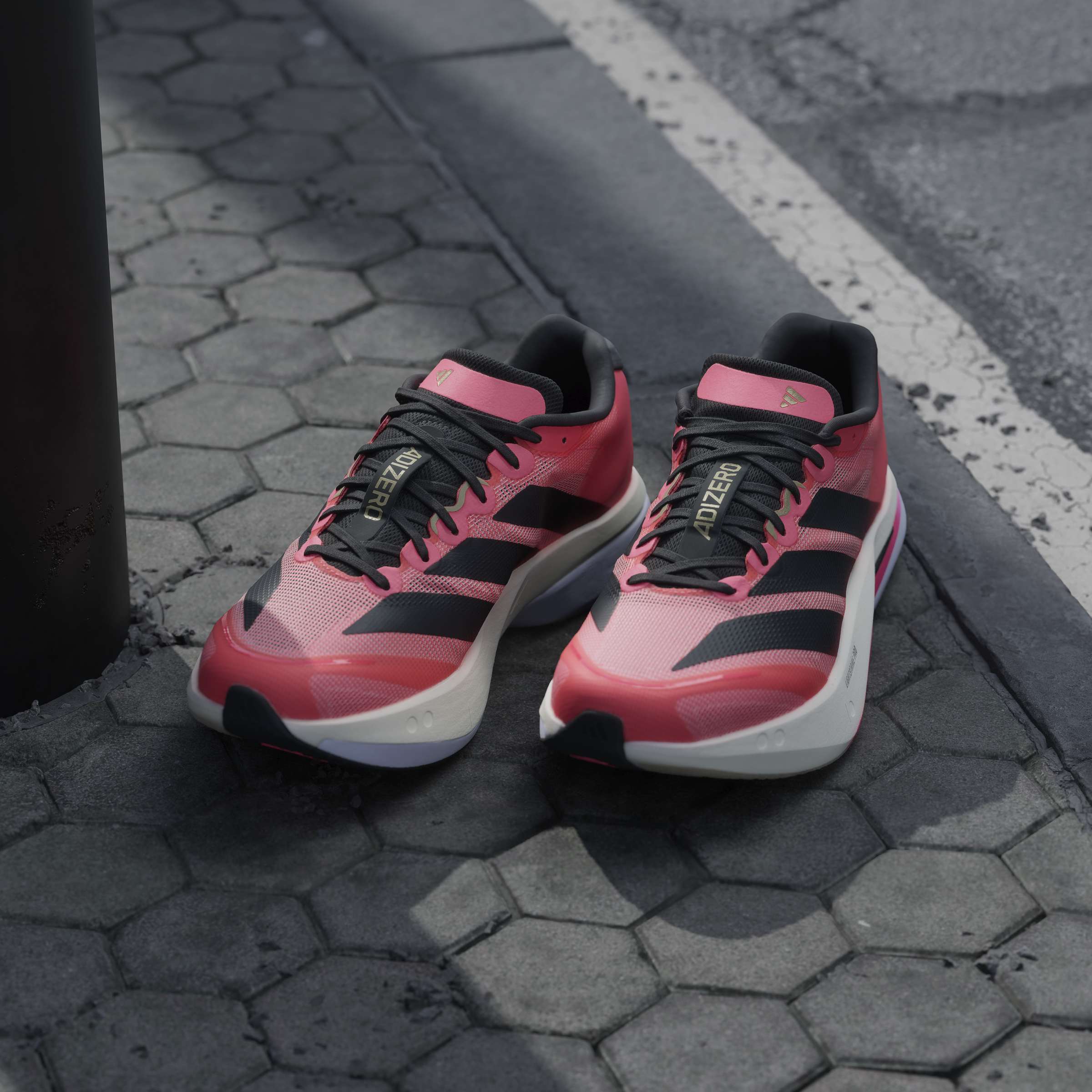 Mens Boston 13 Running Shoe