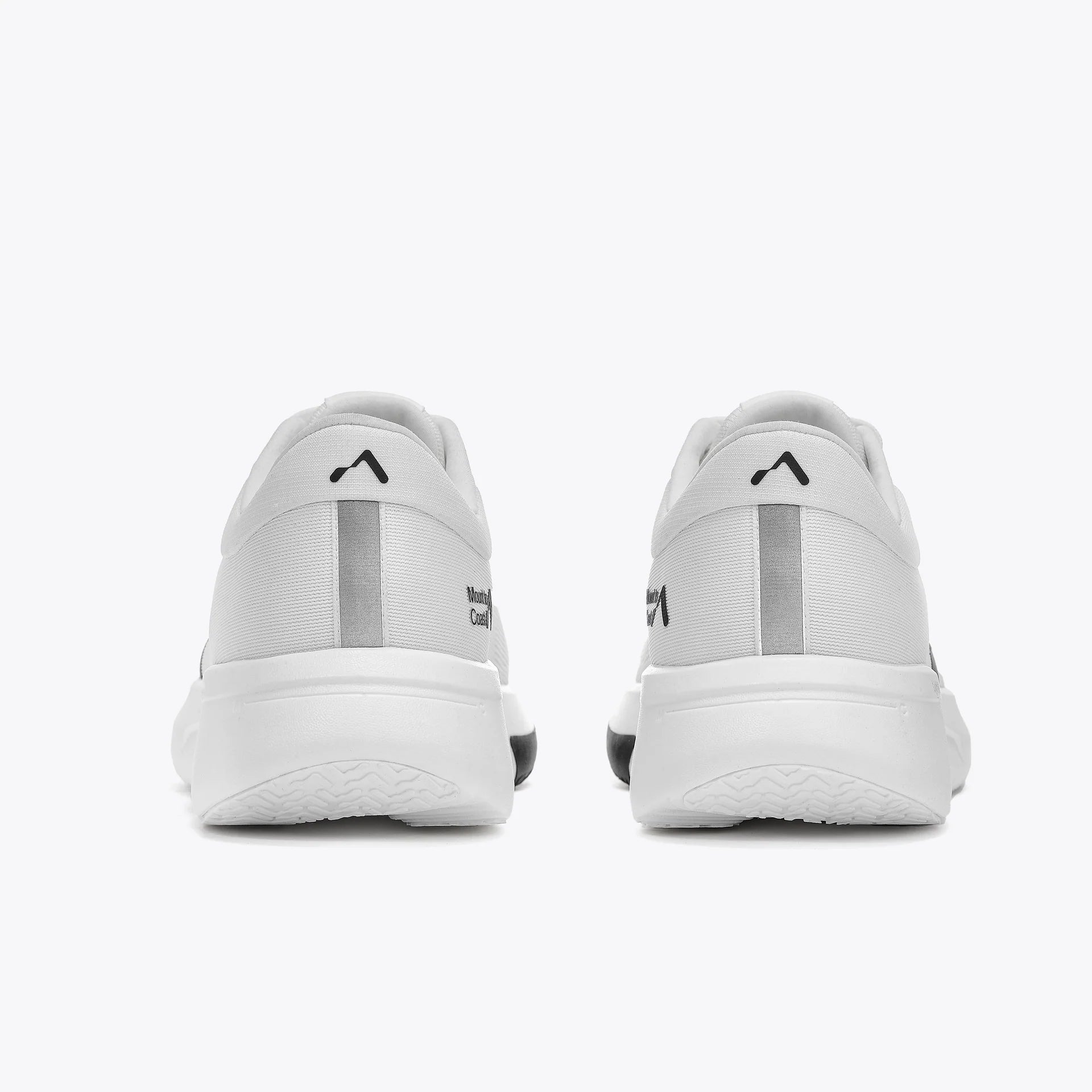 Womens R1 Running Shoe
