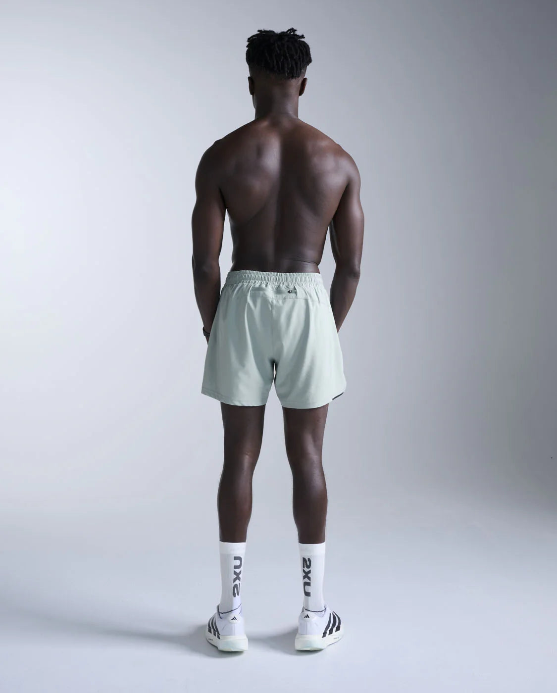 Mens Aero 5 Inch Short
