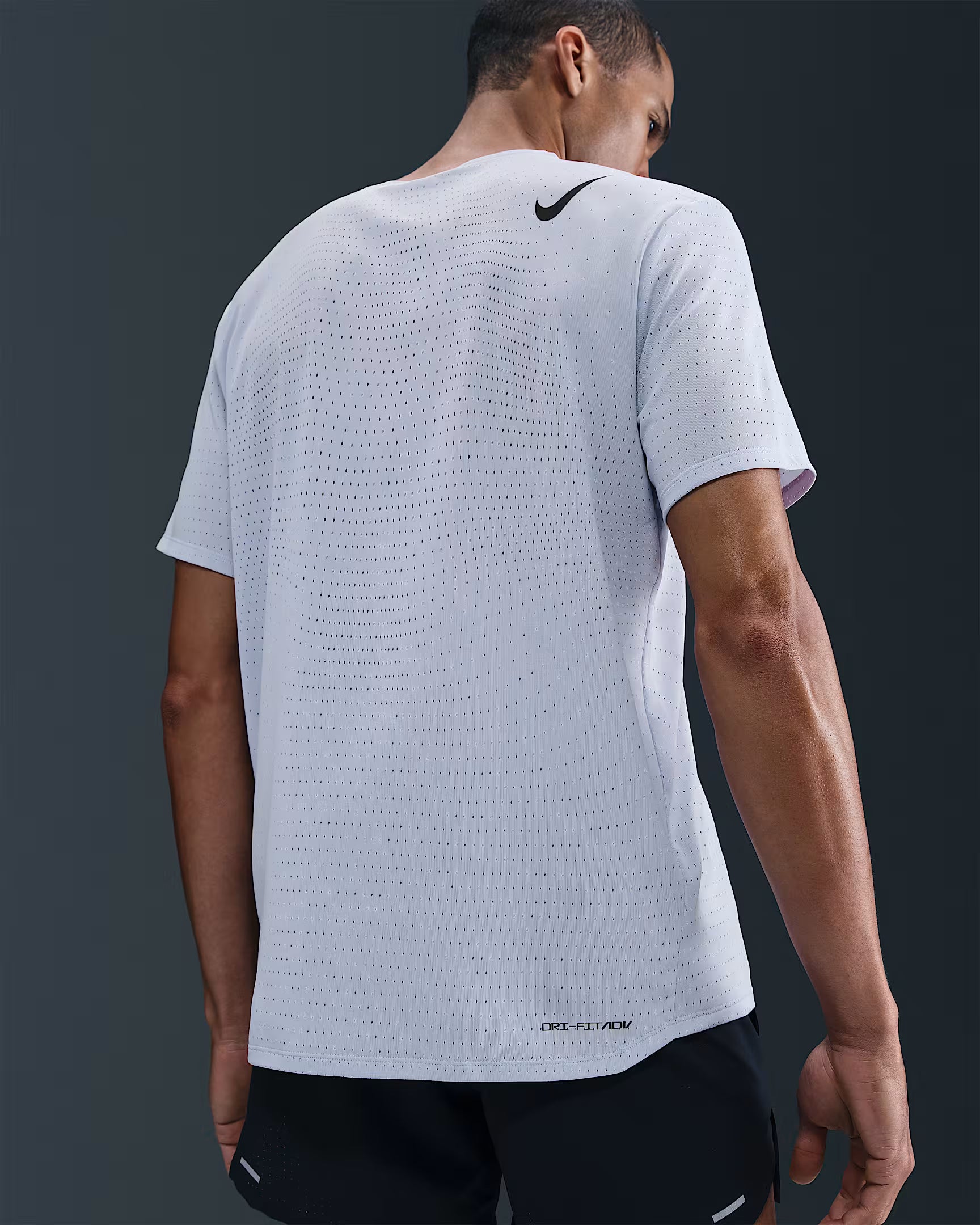 Mens Dri-Fit Advantage Aeroswift Short Sleeve T-Shirt