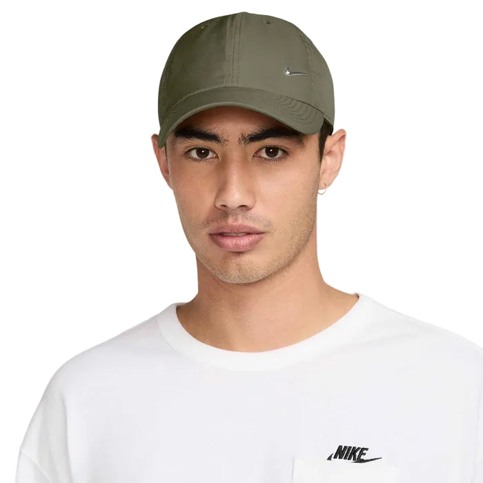 Unisex Dri-Fit Club Metal Swoosh Adjustable Cap