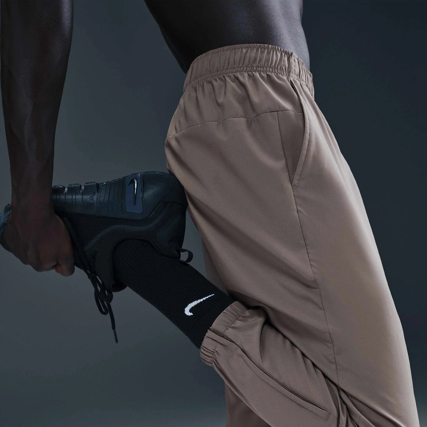 Mens Dri-Fit Form Taper Pant