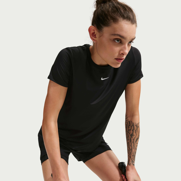 Womens Training Dri Fit Short Sleeve Tshirt