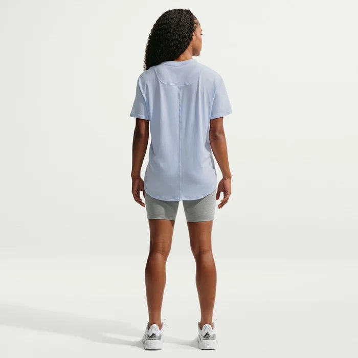 Womens Training Dri Fit Relaxed Short Sleeve Tshirt