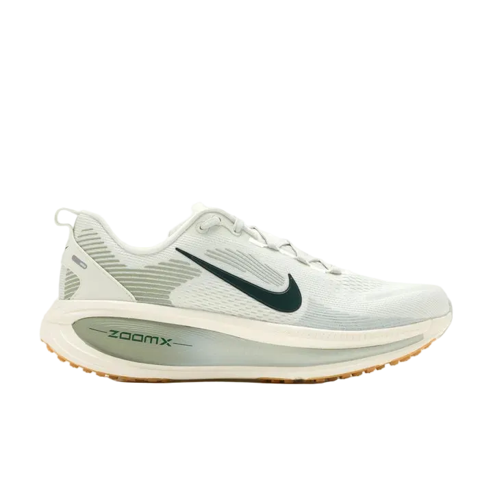 Mens Vomero 18 Running Shoe
