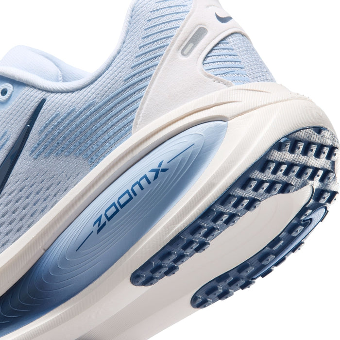 Womens Vomero 18 Running Shoe
