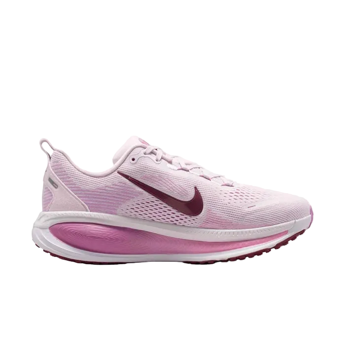 Womens Vomero 18 Running Shoe