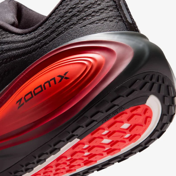 Mens Vomero Plus Running Shoe
