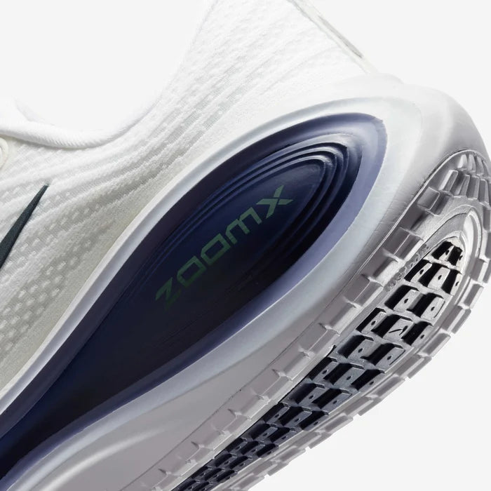 Mens Vomero Plus Running Shoe