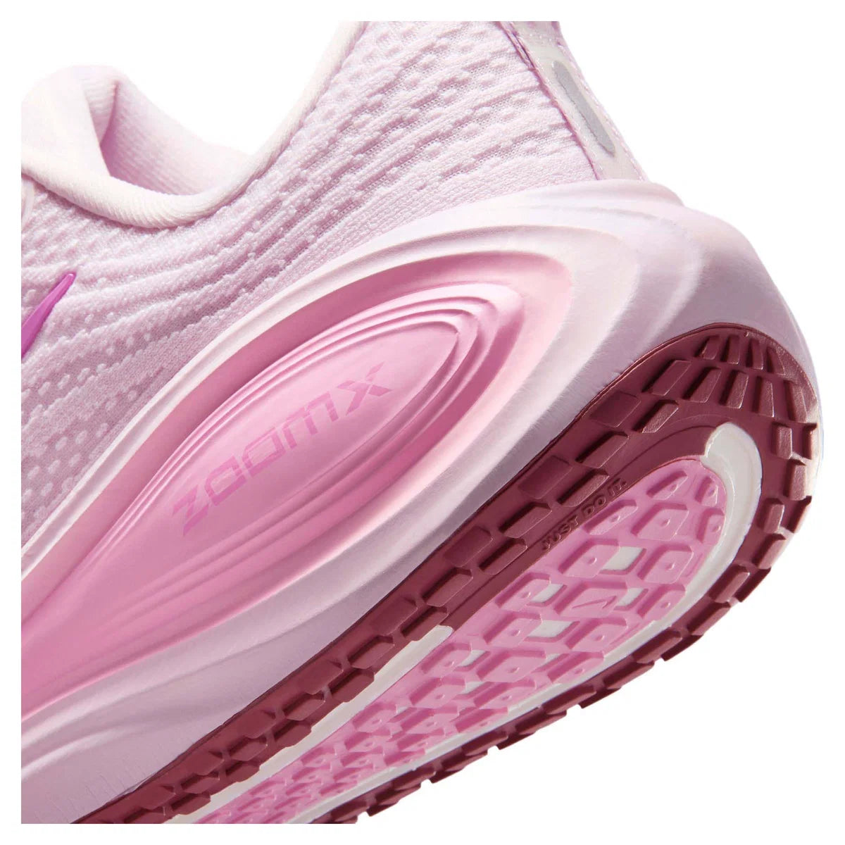 Womens Vomero Plus Running Shoe