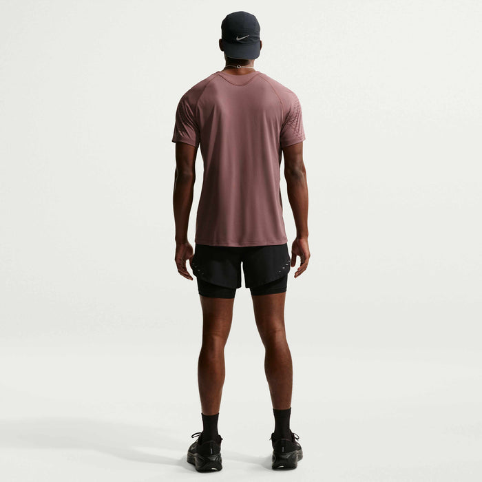Mens Dri-Fit Stride Novelty Short Sleeve T-Shirt