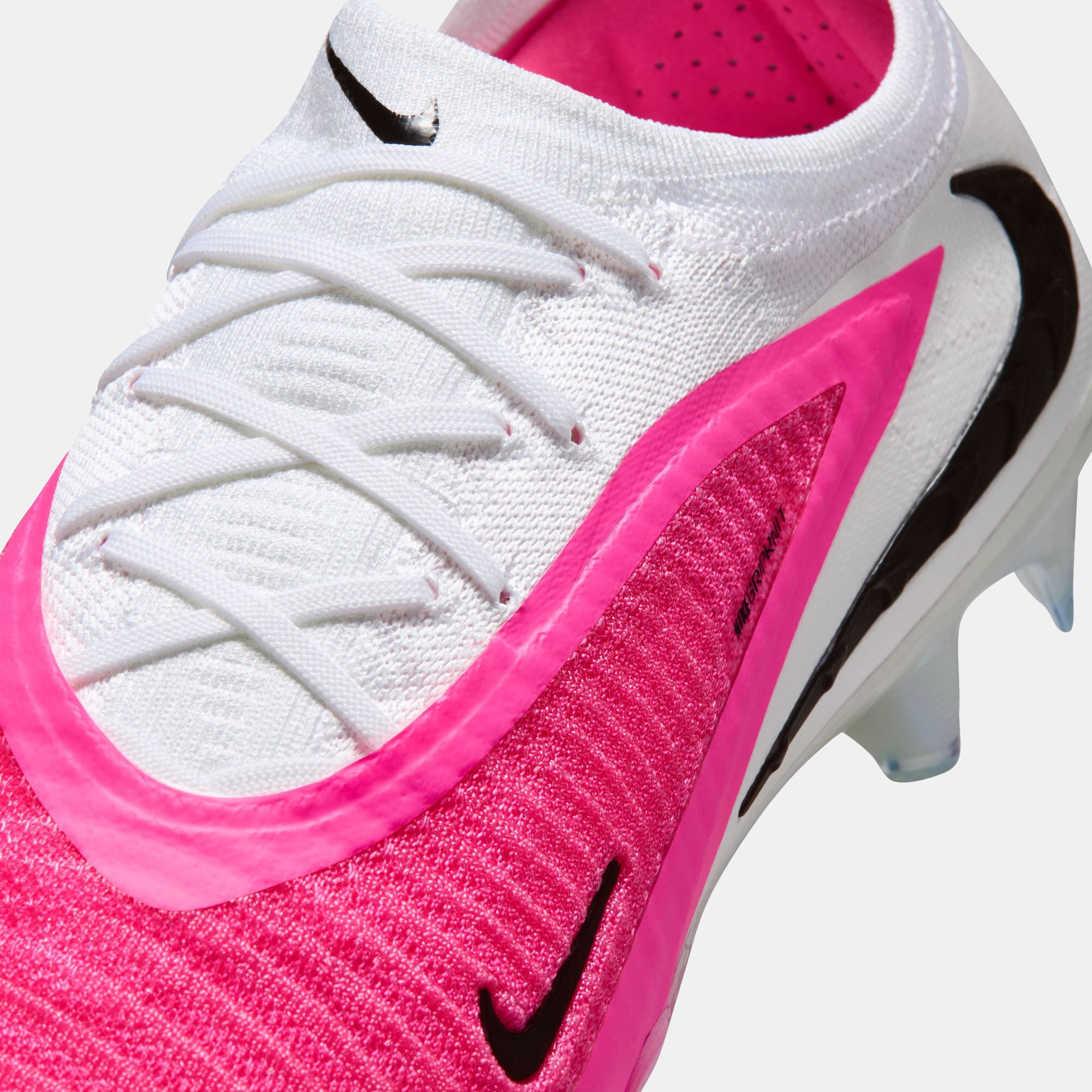 Mens Phantom 6 Low Elite WC Firm Ground Boot