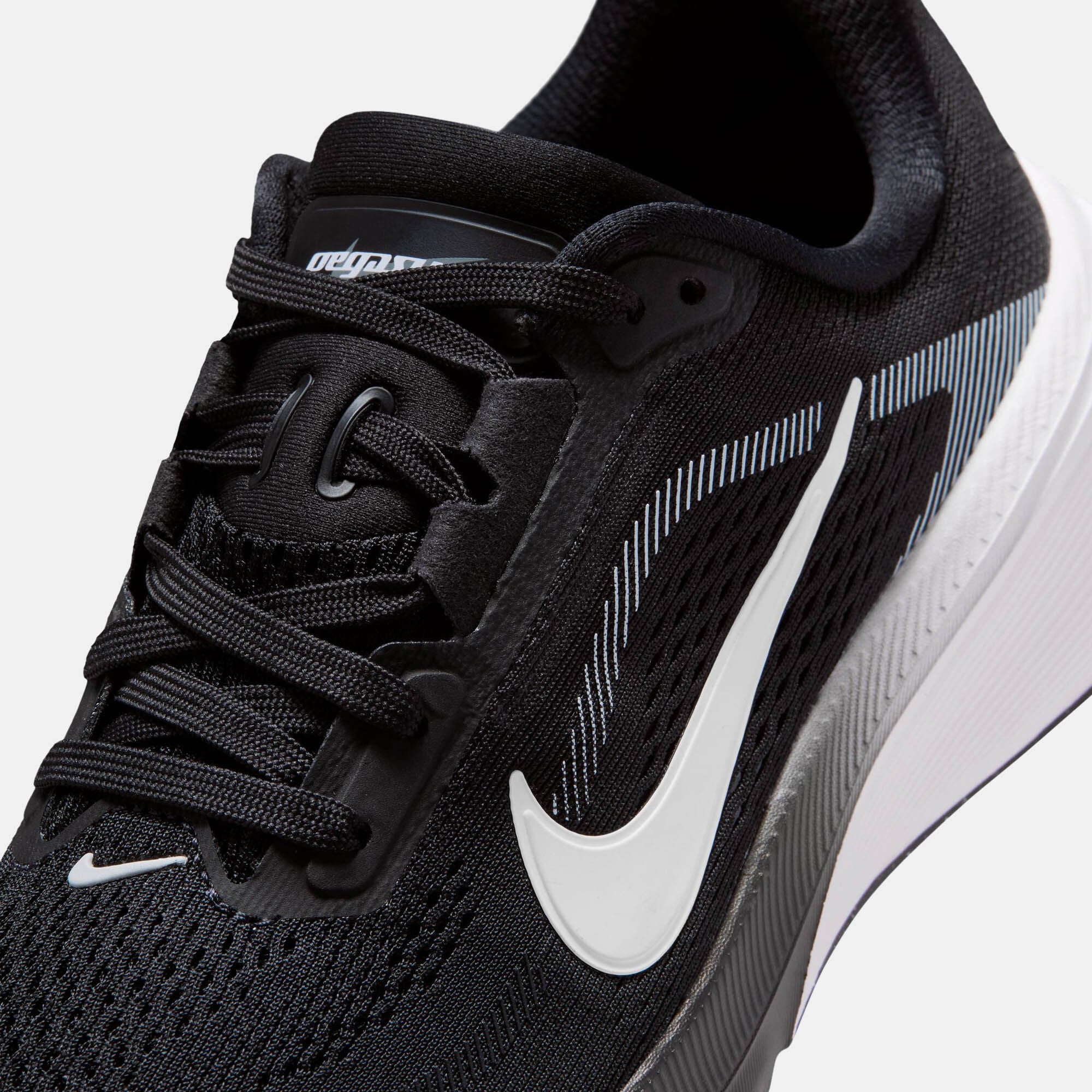 Junior Pegasus 42 Running Shoe