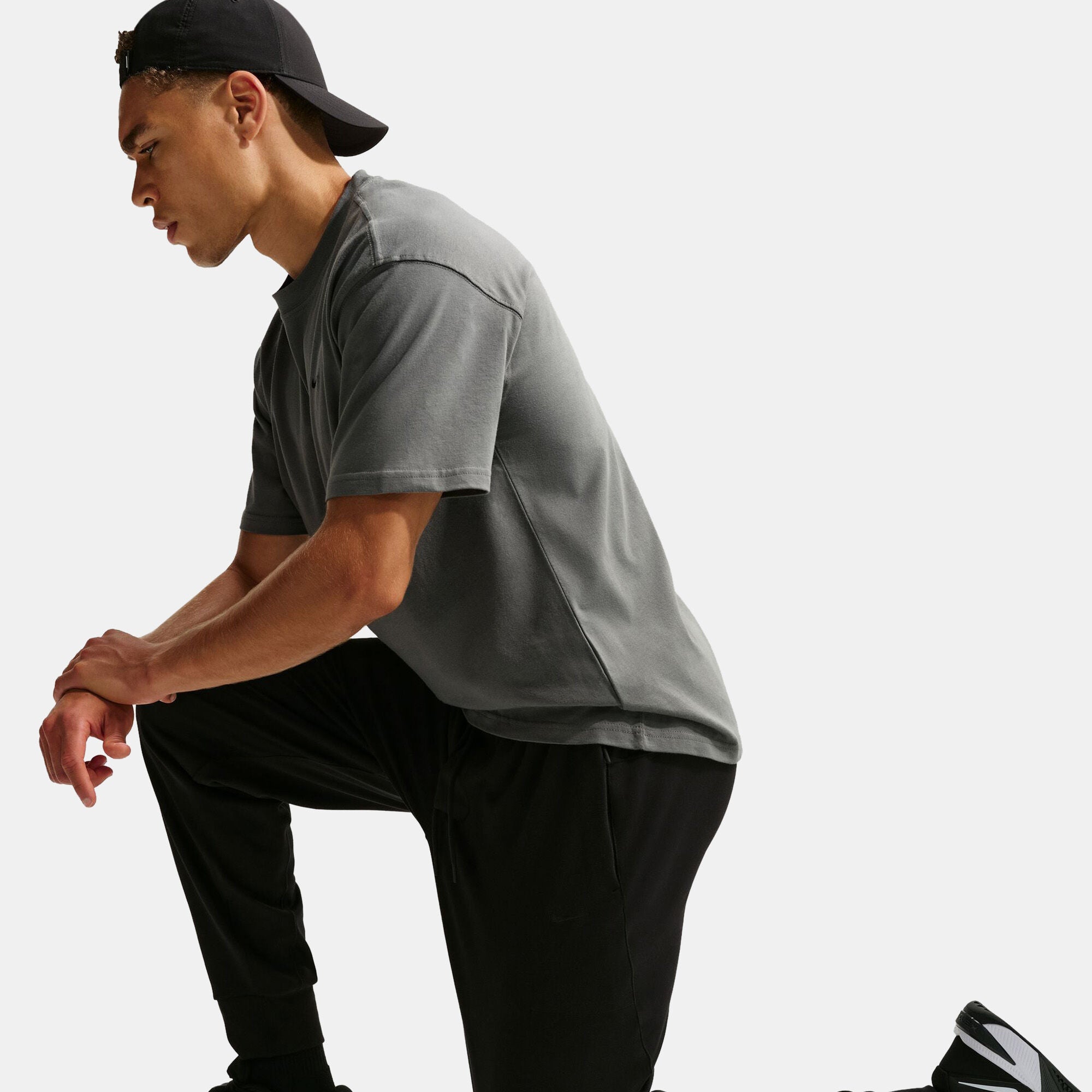 Mens Dri-Fit UV Primary Nano Jogger