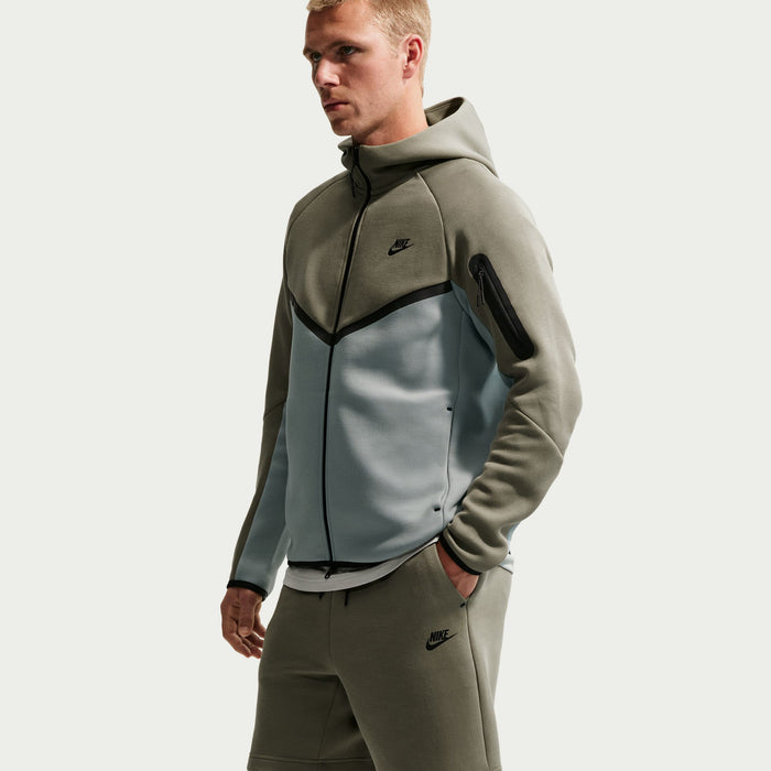 Mens Tech Fleece Short