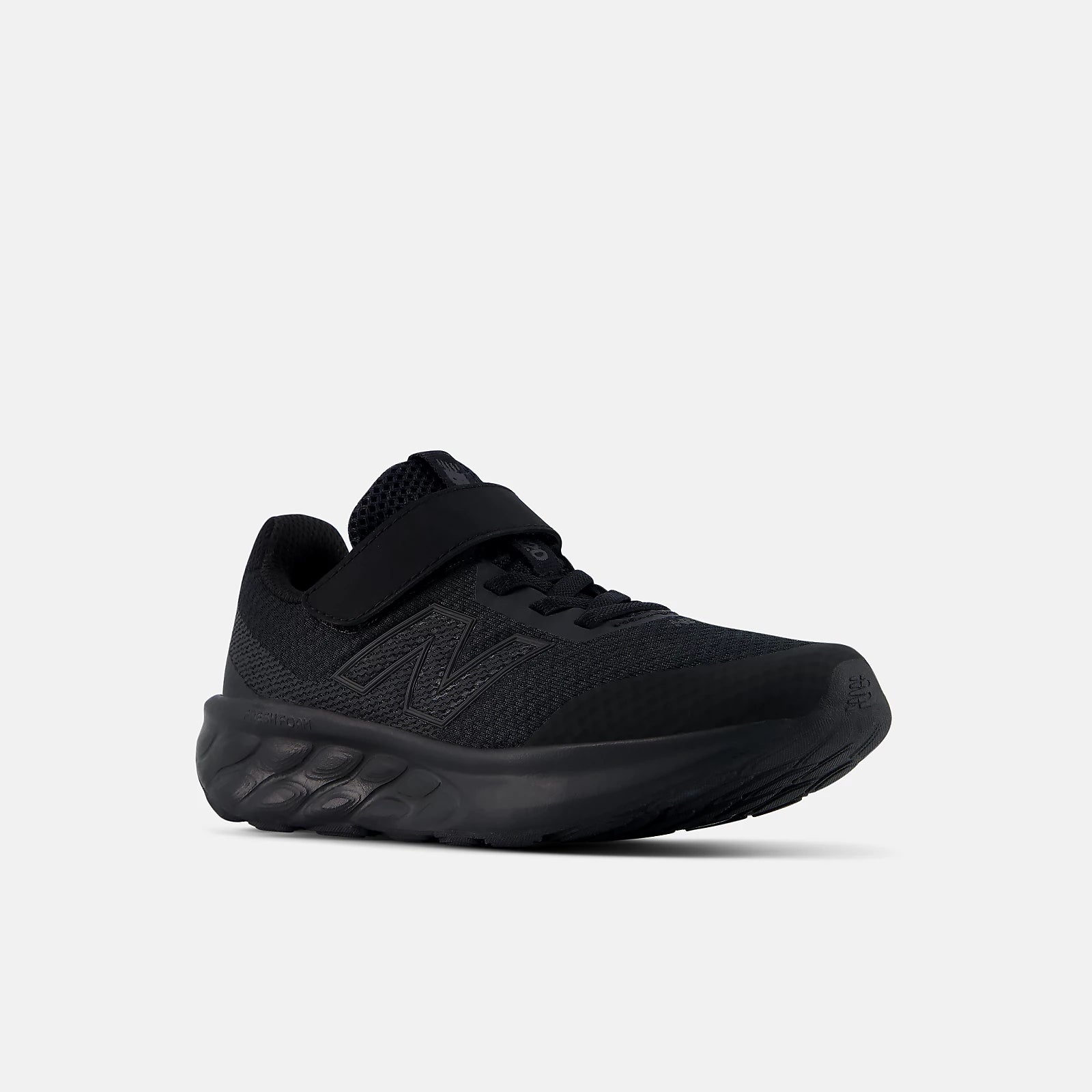 Kids 520 V9 Running Shoe